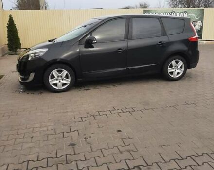 Черный Рено Megane Scenic, объемом двигателя 1.5 л и пробегом 330 тыс. км за 8600 $, фото 11 на Automoto.ua