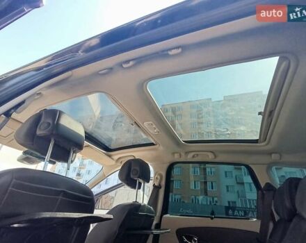 Черный Рено Megane Scenic, объемом двигателя 1.5 л и пробегом 222 тыс. км за 9500 $, фото 2 на Automoto.ua