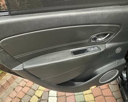 Черный Рено Megane Scenic, объемом двигателя 1.4 л и пробегом 226 тыс. км за 8200 $, фото 13 на Automoto.ua