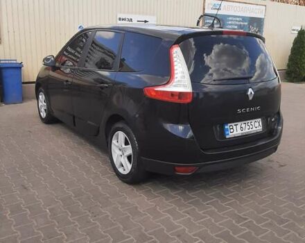 Черный Рено Megane Scenic, объемом двигателя 1.5 л и пробегом 330 тыс. км за 8600 $, фото 10 на Automoto.ua