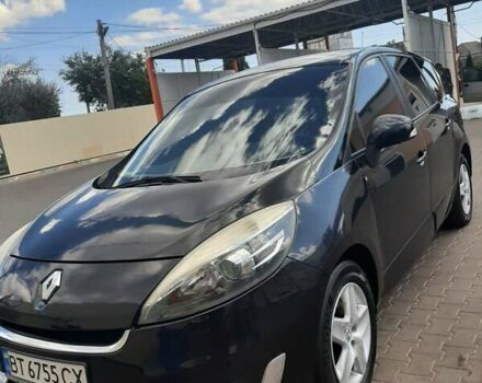 Черный Рено Megane Scenic, объемом двигателя 1.5 л и пробегом 330 тыс. км за 8600 $, фото 2 на Automoto.ua