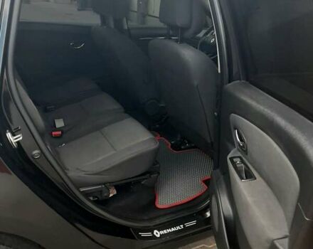 Черный Рено Megane Scenic, объемом двигателя 1.5 л и пробегом 330 тыс. км за 8600 $, фото 4 на Automoto.ua