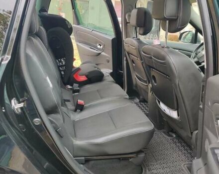 Черный Рено Megane Scenic, объемом двигателя 1.6 л и пробегом 243 тыс. км за 8600 $, фото 17 на Automoto.ua