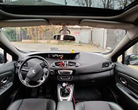 Черный Рено Megane Scenic, объемом двигателя 1.6 л и пробегом 243 тыс. км за 8600 $, фото 24 на Automoto.ua