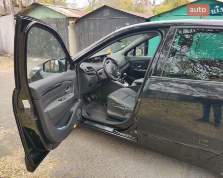 Черный Рено Megane Scenic, объемом двигателя 1.6 л и пробегом 243 тыс. км за 8600 $, фото 8 на Automoto.ua