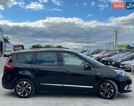 Чорний Рено Megane Scenic, об'ємом двигуна 1.5 л та пробігом 198 тис. км за 12980 $, фото 11 на Automoto.ua