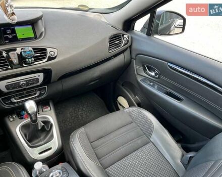 Чорний Рено Megane Scenic, об'ємом двигуна 1.5 л та пробігом 198 тис. км за 12980 $, фото 28 на Automoto.ua
