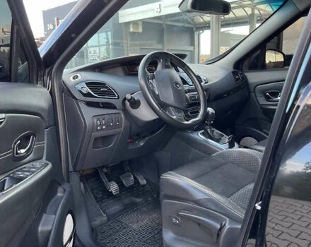 Чорний Рено Megane Scenic, об'ємом двигуна 1.6 л та пробігом 285 тис. км за 8900 $, фото 7 на Automoto.ua