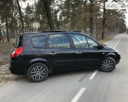 Черный Рено Megane Scenic, объемом двигателя 2 л и пробегом 125 тыс. км за 7150 $, фото 2 на Automoto.ua