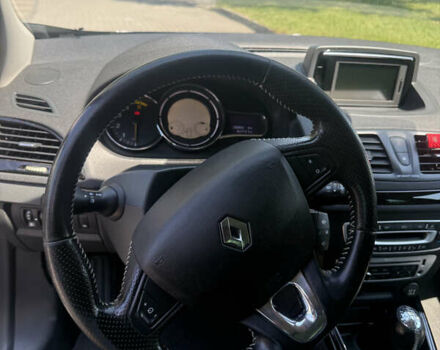 Черный Рено Megane Scenic, объемом двигателя 1.5 л и пробегом 240 тыс. км за 8700 $, фото 12 на Automoto.ua