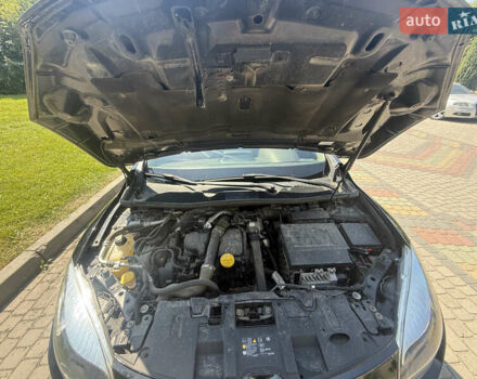 Черный Рено Megane Scenic, объемом двигателя 1.5 л и пробегом 240 тыс. км за 8700 $, фото 27 на Automoto.ua