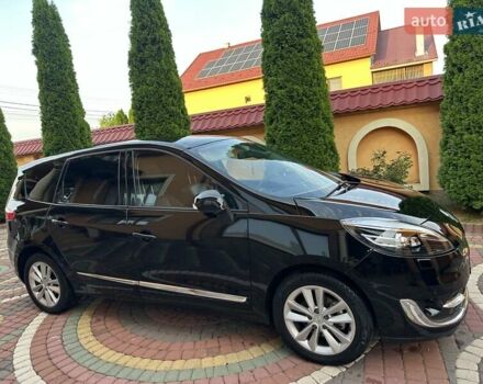 Черный Рено Megane Scenic, объемом двигателя 1.4 л и пробегом 226 тыс. км за 8200 $, фото 1 на Automoto.ua