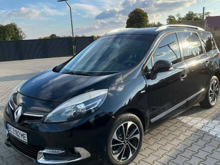 Рено Megane Scenic 2015 у Радехове на Automoto.ua Чорний Рено Megane Scenic, об'ємом двигуна 1.6 л та пробігом 285 тис. км за 8900 $, фото 1 на Automoto.ua
