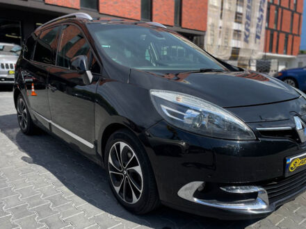Рено Megane Scenic 2015 у Чернівцях на Automoto.ua Чорний Рено Megane Scenic, об'ємом двигуна 1.6 л та пробігом 229 тис. км за 9600 $, фото 1 на Automoto.ua