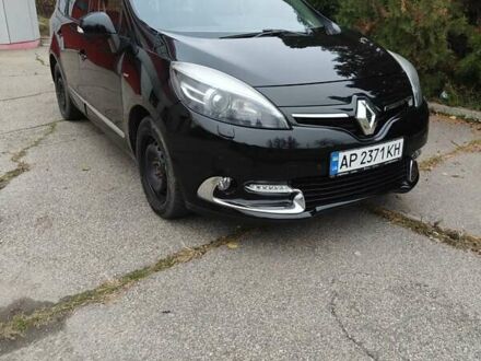 Черный Рено Megane Scenic, объемом двигателя 1.46 л и пробегом 207 тыс. км за 12500 $, фото 1 на Automoto.ua