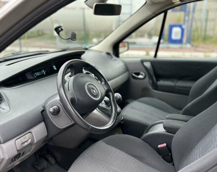 Коричневый Рено Megane Scenic, объемом двигателя 1.6 л и пробегом 160 тыс. км за 5600 $, фото 5 на Automoto.ua