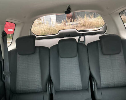 Коричневый Рено Megane Scenic, объемом двигателя 1.6 л и пробегом 160 тыс. км за 5600 $, фото 3 на Automoto.ua