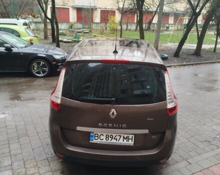 Коричневый Рено Megane Scenic, объемом двигателя 1.9 л и пробегом 349 тыс. км за 6000 $, фото 7 на Automoto.ua