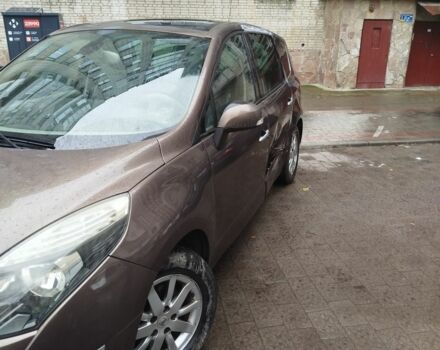 Коричневый Рено Megane Scenic, объемом двигателя 1.9 л и пробегом 349 тыс. км за 6000 $, фото 5 на Automoto.ua