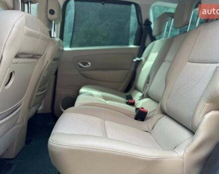 Рено Megane Scenic 2010 в Черновцах на Automoto.ua Коричневый Рено Megane Scenic, объемом двигателя 2 л и пробегом 268 тыс. км за 7800 $, фото 15 на Automoto.ua