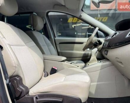 Коричневый Рено Megane Scenic, объемом двигателя 2 л и пробегом 268 тыс. км за 7800 $, фото 14 на Automoto.ua