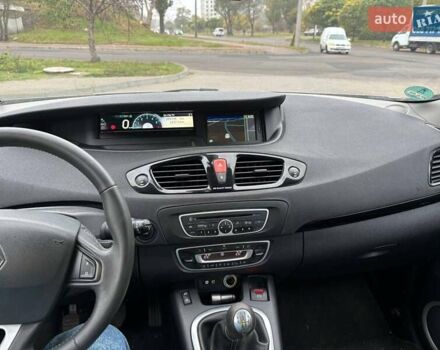 Коричневий Рено Megane Scenic, об'ємом двигуна 1.46 л та пробігом 208 тис. км за 7500 $, фото 17 на Automoto.ua
