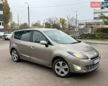 Коричневий Рено Megane Scenic, об'ємом двигуна 1.46 л та пробігом 208 тис. км за 7500 $, фото 4 на Automoto.ua