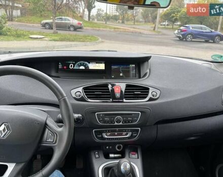 Коричневий Рено Megane Scenic, об'ємом двигуна 1.46 л та пробігом 208 тис. км за 7500 $, фото 18 на Automoto.ua
