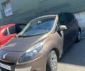 Коричневый Рено Megane Scenic, объемом двигателя 1.5 л и пробегом 230 тыс. км за 6800 $, фото 1 на Automoto.ua