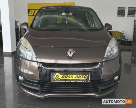 Коричневий Рено Megane Scenic, об'ємом двигуна 1.5 л та пробігом 222 тис. км за 8400 $, фото 1 на Automoto.ua
