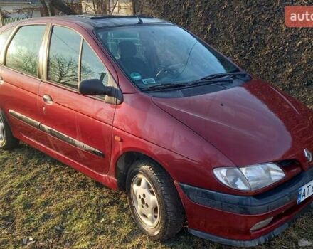 Красный Рено Megane Scenic, объемом двигателя 1.6 л и пробегом 292 тыс. км за 2550 $, фото 3 на Automoto.ua