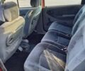 Красный Рено Megane Scenic, объемом двигателя 1.6 л и пробегом 292 тыс. км за 2550 $, фото 4 на Automoto.ua