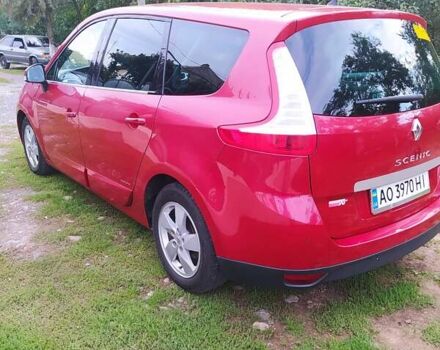 Красный Рено Megane Scenic, объемом двигателя 1.5 л и пробегом 209 тыс. км за 6800 $, фото 22 на Automoto.ua