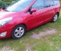 Красный Рено Megane Scenic, объемом двигателя 1.5 л и пробегом 209 тыс. км за 6800 $, фото 2 на Automoto.ua