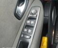 Красный Рено Megane Scenic, объемом двигателя 1.5 л и пробегом 209 тыс. км за 6800 $, фото 6 на Automoto.ua