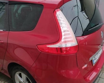 Красный Рено Megane Scenic, объемом двигателя 1.5 л и пробегом 209 тыс. км за 6800 $, фото 26 на Automoto.ua