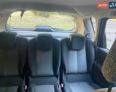 Червоний Рено Megane Scenic, об'ємом двигуна 1.6 л та пробігом 192 тис. км за 4400 $, фото 14 на Automoto.ua