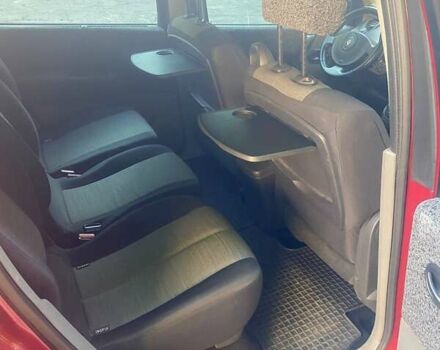 Червоний Рено Megane Scenic, об'ємом двигуна 1.6 л та пробігом 192 тис. км за 4400 $, фото 12 на Automoto.ua