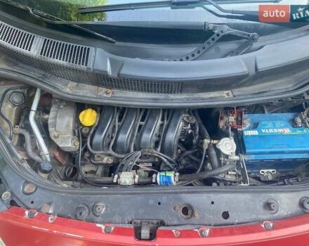 Червоний Рено Megane Scenic, об'ємом двигуна 1.6 л та пробігом 192 тис. км за 4400 $, фото 11 на Automoto.ua