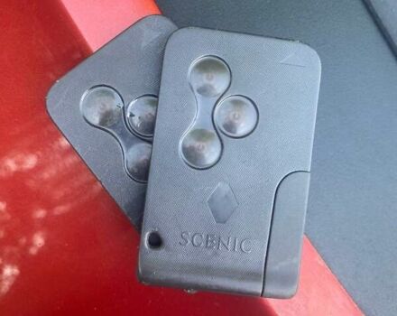 Червоний Рено Megane Scenic, об'ємом двигуна 1.6 л та пробігом 192 тис. км за 4400 $, фото 17 на Automoto.ua