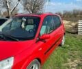 Красный Рено Megane Scenic, объемом двигателя 2 л и пробегом 163 тыс. км за 5450 $, фото 10 на Automoto.ua