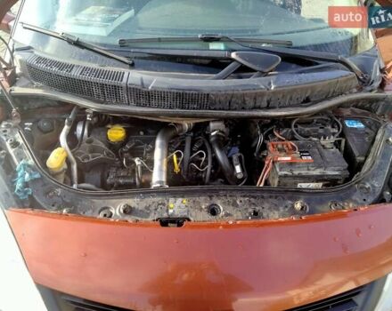 Рено Megane Scenic 2007 в Хмельницком на Automoto.ua Красный Рено Megane Scenic, объемом двигателя 1.46 л и пробегом 298 тыс. км за 5000 $, фото 4 на Automoto.ua