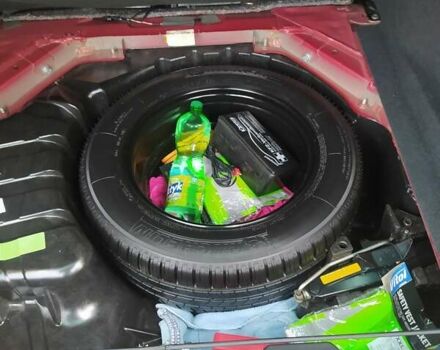 Рено Megane Scenic 2009 в Мукачеве на Automoto.ua Красный Рено Megane Scenic, объемом двигателя 1.5 л и пробегом 230 тыс. км за 6800 $, фото 21 на Automoto.ua