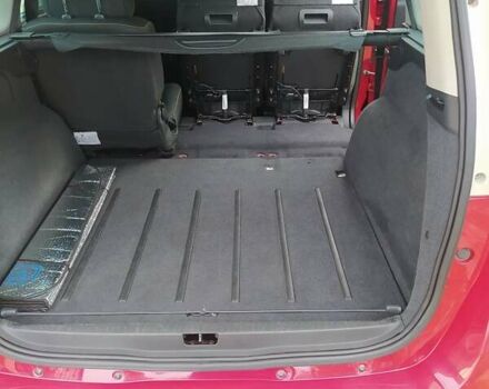 Рено Megane Scenic 2009 в Мукачеве на Automoto.ua Красный Рено Megane Scenic, объемом двигателя 1.5 л и пробегом 230 тыс. км за 6800 $, фото 16 на Automoto.ua