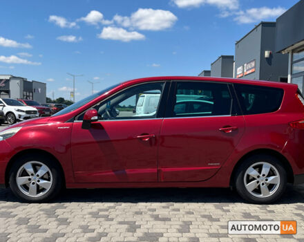 Червоний Рено Megane Scenic, об'ємом двигуна 1.5 л та пробігом 223 тис. км за 7200 $, фото 3 на Automoto.ua
