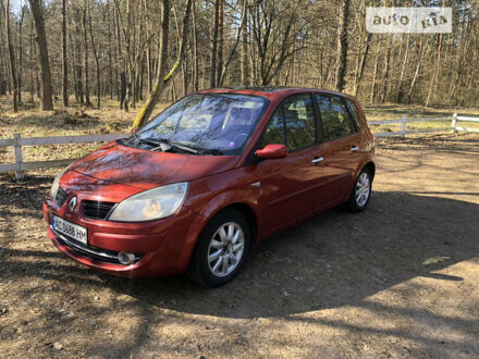 Червоний Рено Megane Scenic, об'ємом двигуна 2 л та пробігом 370 тис. км за 4600 $, фото 1 на Automoto.ua