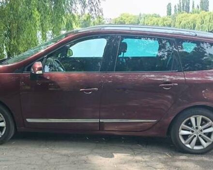 Красный Рено Megane Scenic, объемом двигателя 1.6 л и пробегом 288 тыс. км за 8500 $, фото 1 на Automoto.ua