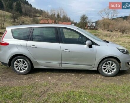 Рено Megane Scenic, объемом двигателя 1.5 л и пробегом 310 тыс. км за 8000 $, фото 2 на Automoto.ua