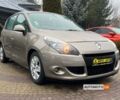 Серый Рено Megane Scenic, объемом двигателя 1.5 л и пробегом 214 тыс. км за 7600 $, фото 1 на Automoto.ua
