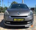 Сірий Рено Megane Scenic, об'ємом двигуна 1.5 л та пробігом 160 тис. км за 8600 $, фото 1 на Automoto.ua